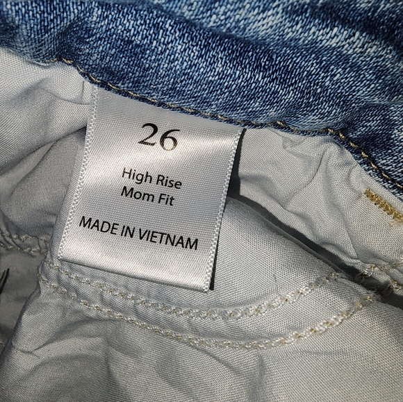 Modern Mom jeans - Picture 4 of 4